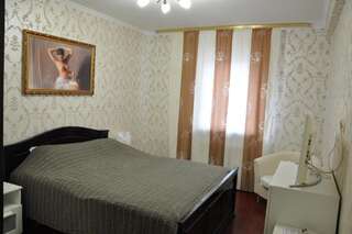Гостиница Friend`s House Hotel Москва Двухместный номер с 1 кроватью или 2 отдельными кроватями-2